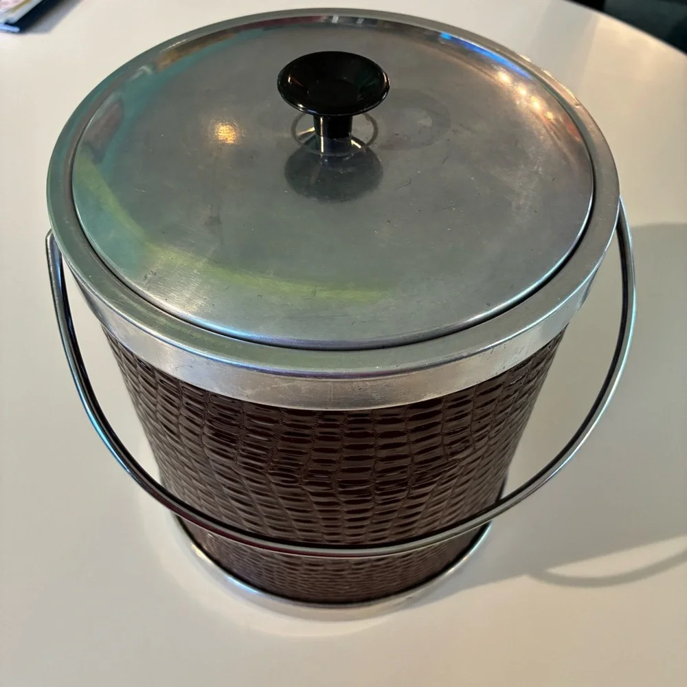 Vintage Ice Bucket Faux Alligator Brown Chrome Trim Cavalier NASCO Italy MCM